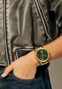 51-30 Chrono - Gold / Green Sunray View 10