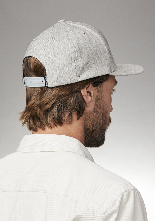 Deep Down Snapback - Heather Gray / White